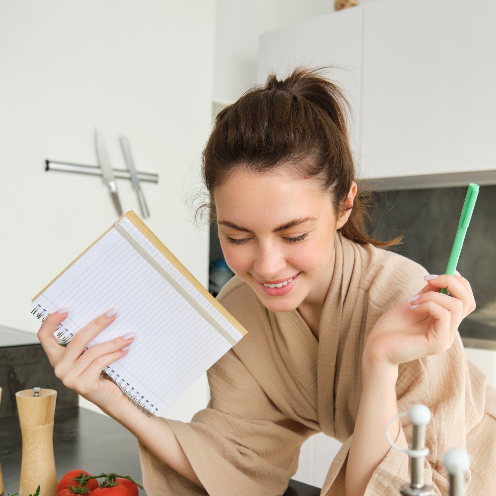 Daily, Weekly and Monthly Tasks: How to Make a Cleaning Calendar